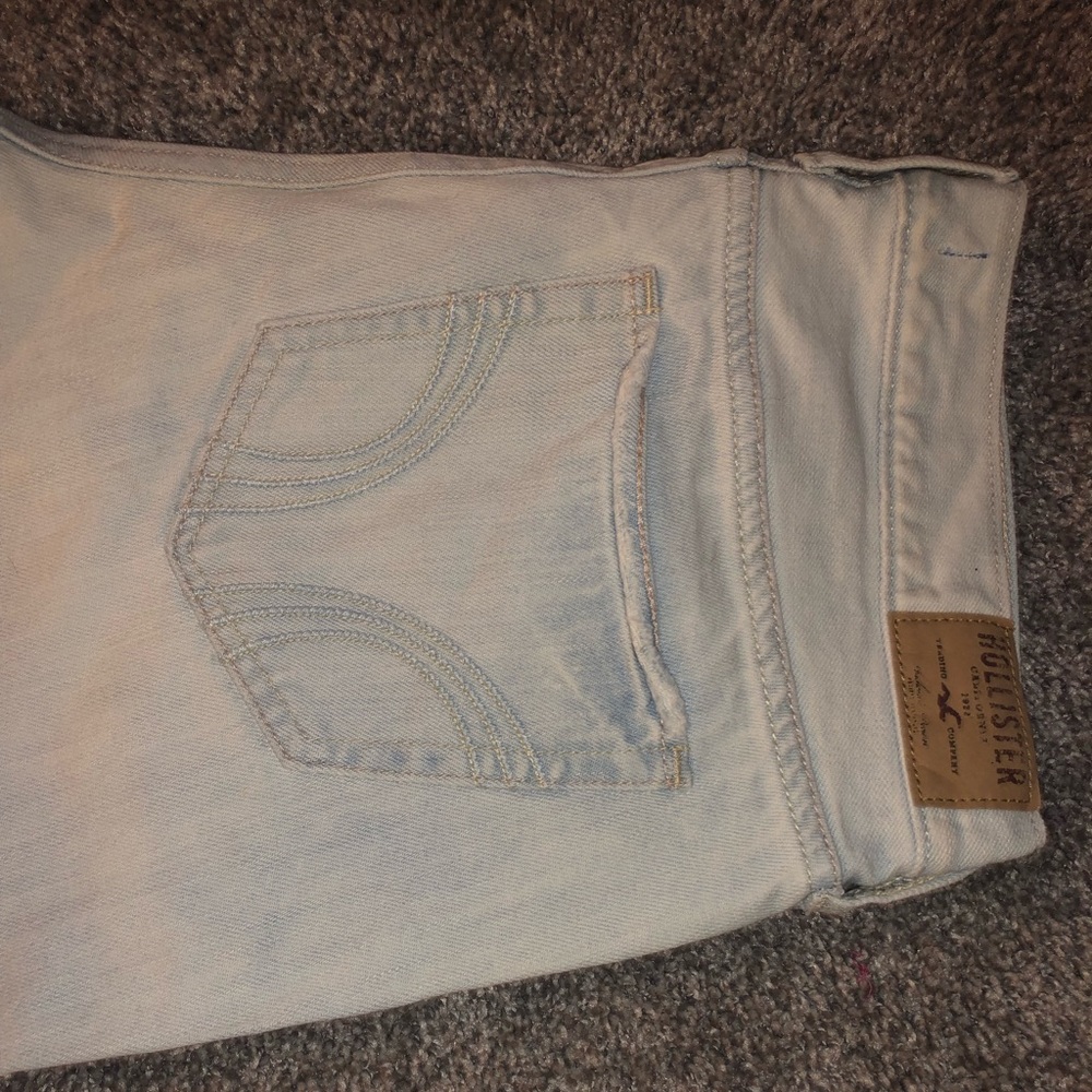 Hollister skinny jeans